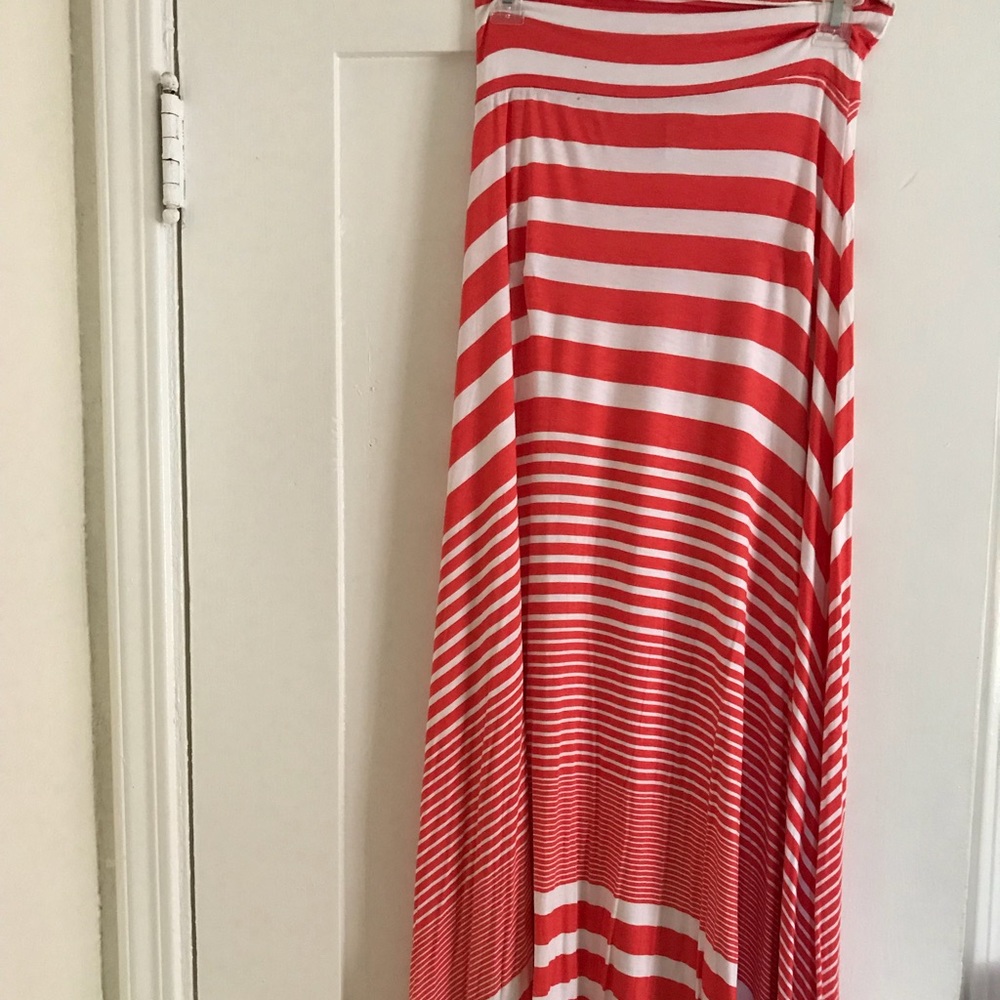 Long skirt in a good condition.